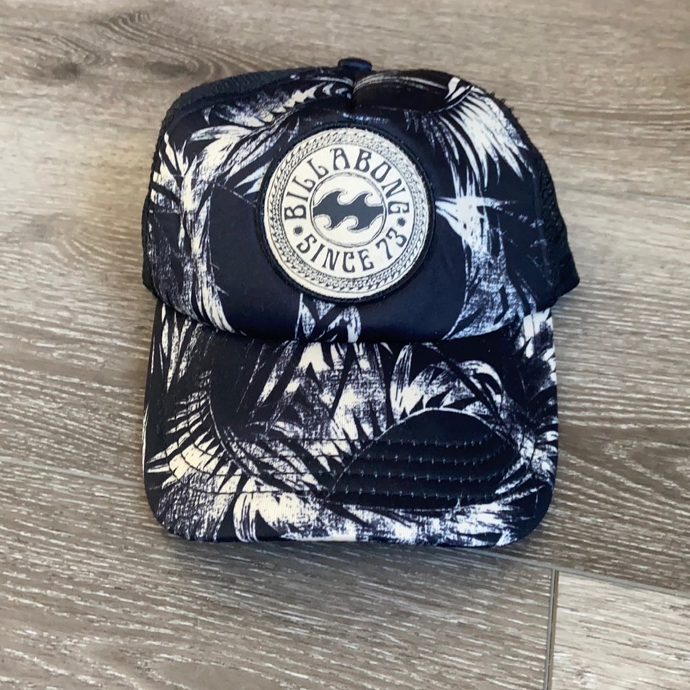 Billabong SnapBack Hat